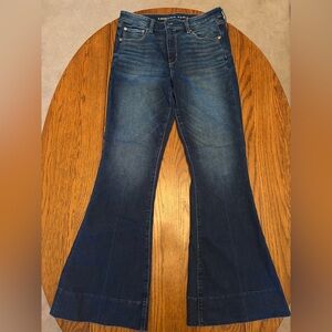 American Eagle Outfitters Women's Dark Blue High Rise Jeans